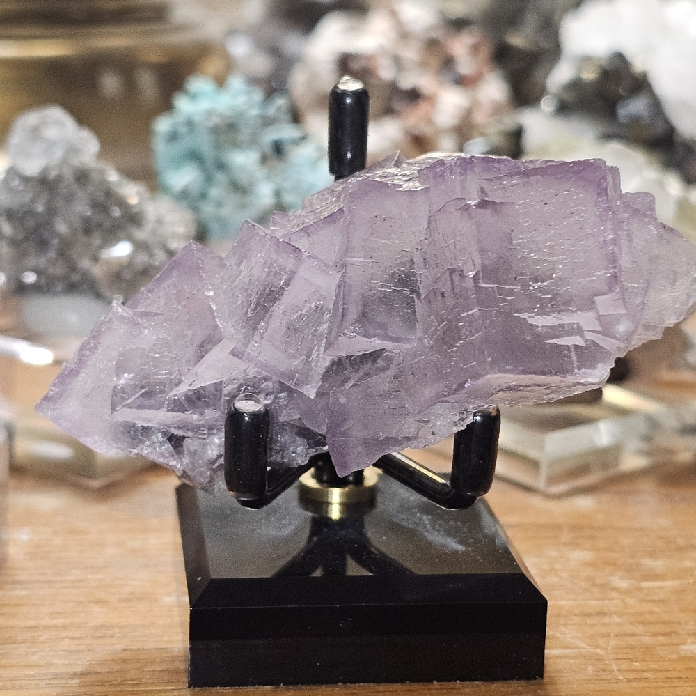Fluorite - Picture 7 of 17